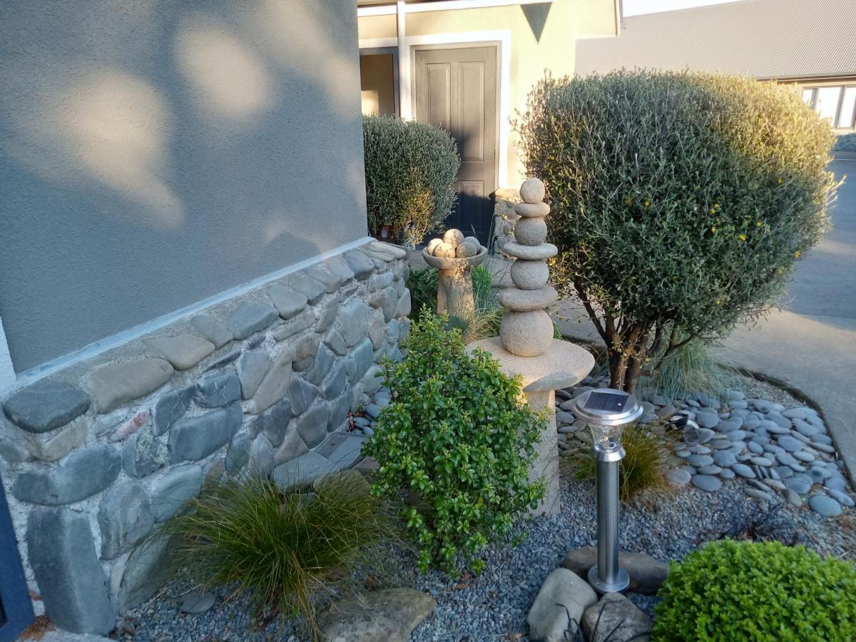 جيرالدين Four Peaks Motel المظهر الخارجي الصورة