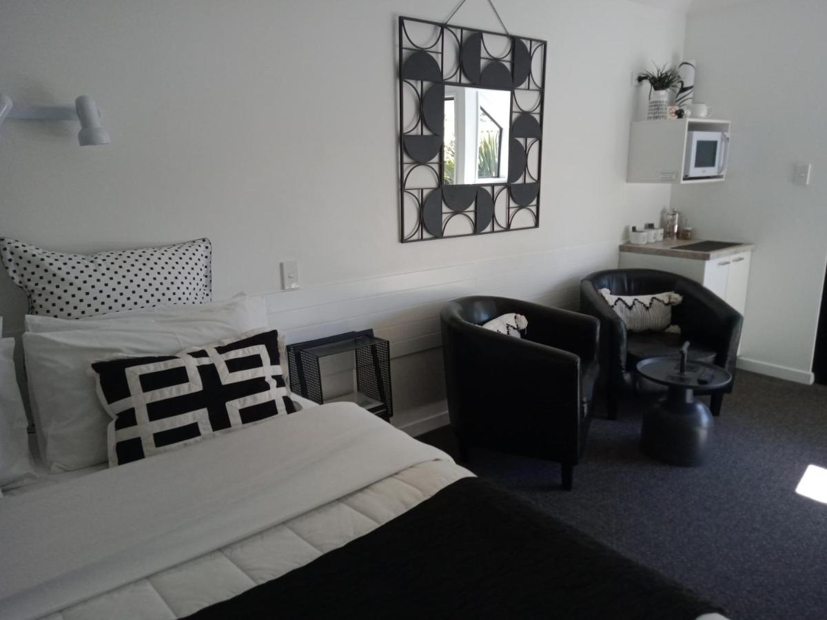 جيرالدين Four Peaks Motel المظهر الخارجي الصورة